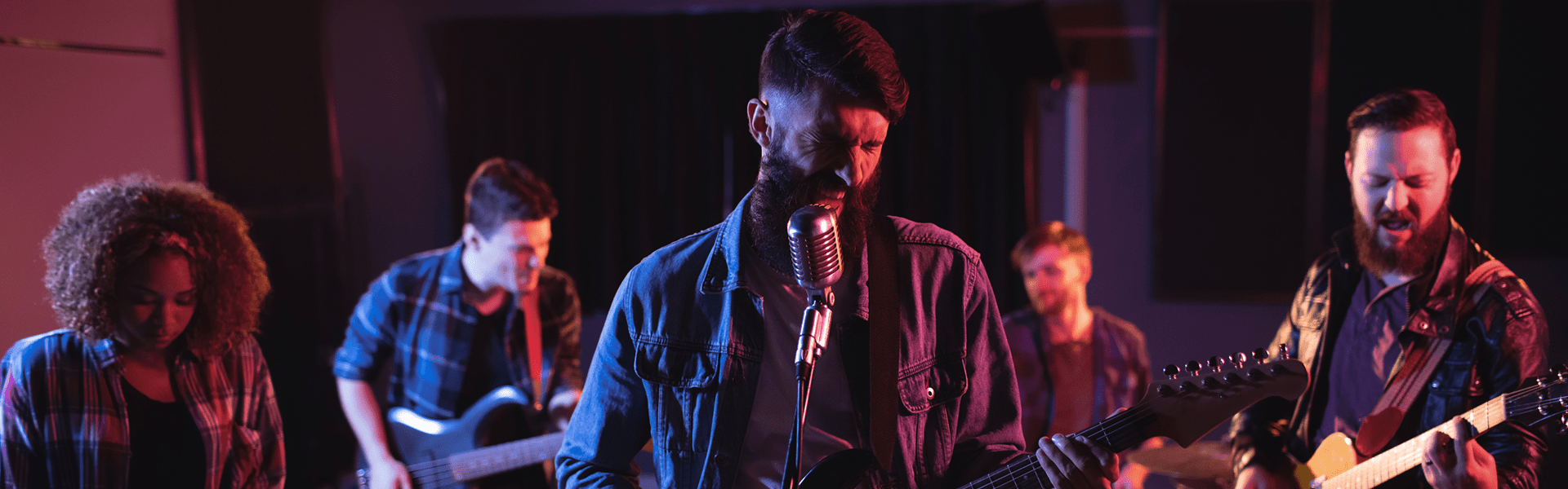 How to Create Unforgettable Live Performances